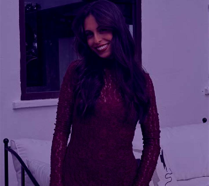 Abril 3 Pizarra escort