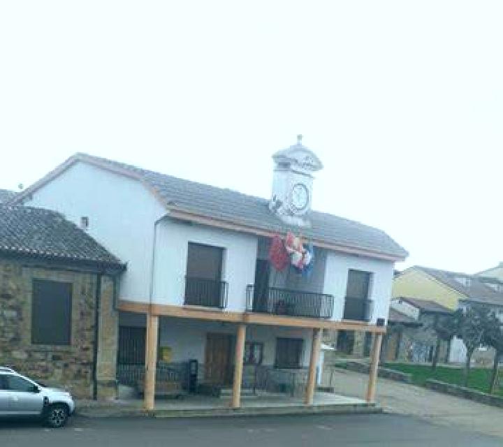 Abril San Vicente de la Barquera escort