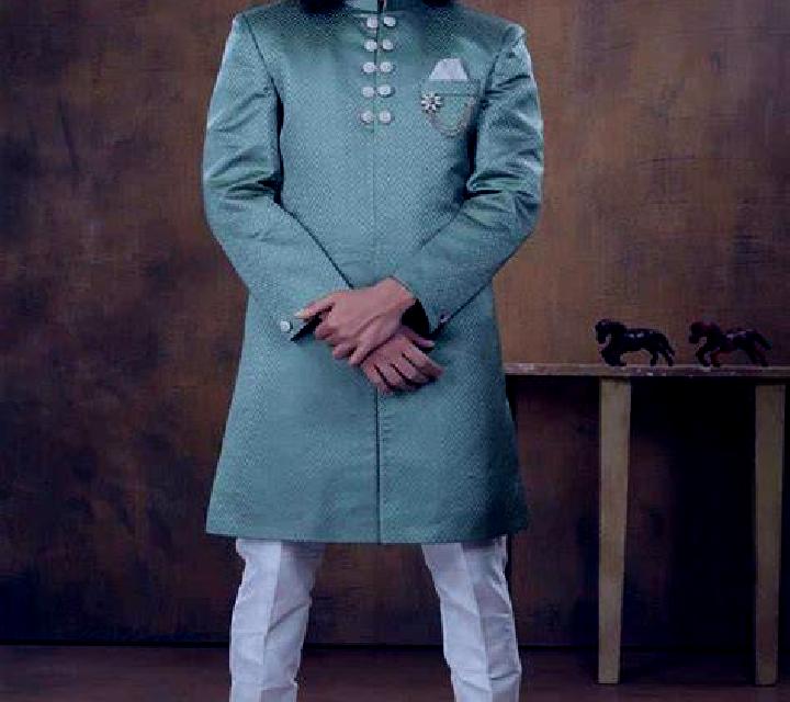 Adriana Valdunciel escort