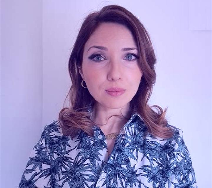 Aitana 3 Terrateig escort