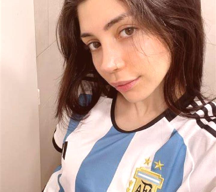 Alba Escatron escort