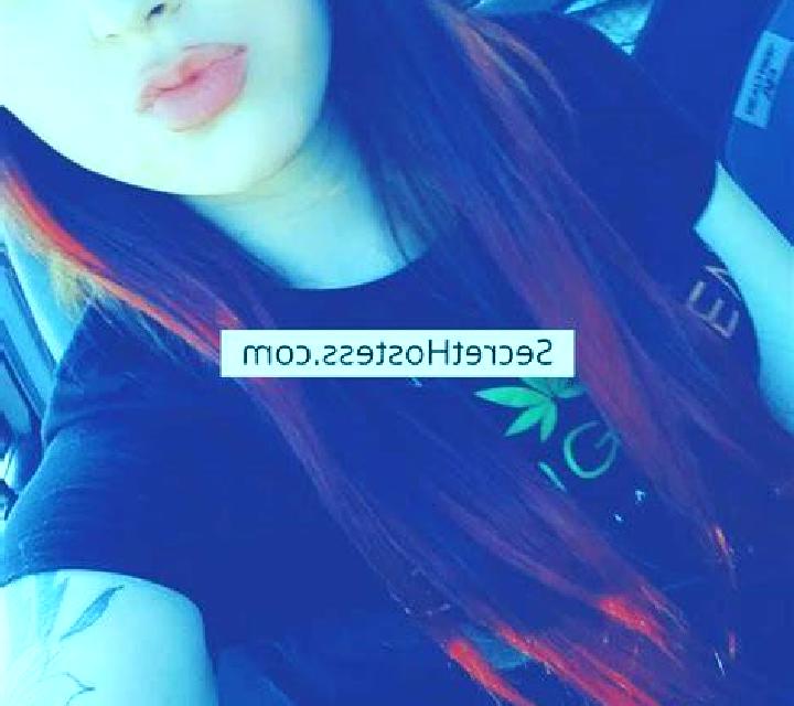 Alejandra Premia de Dalt escort