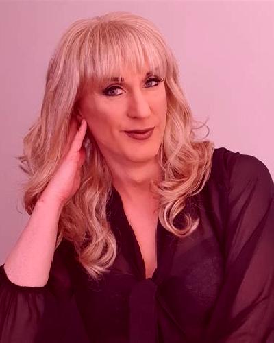 Alejandra Sasamon escort