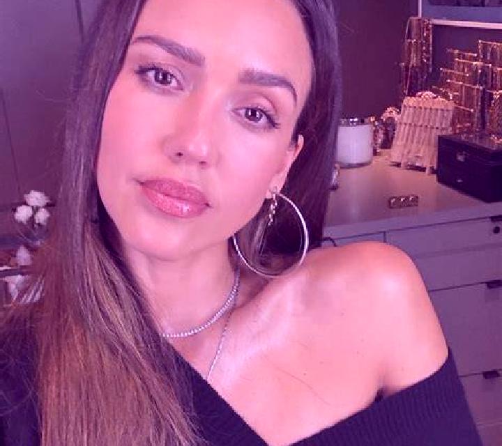 Amanda 2 Das escort