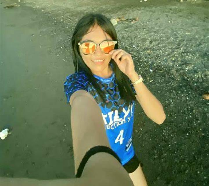 Andrea 2 Meis escort