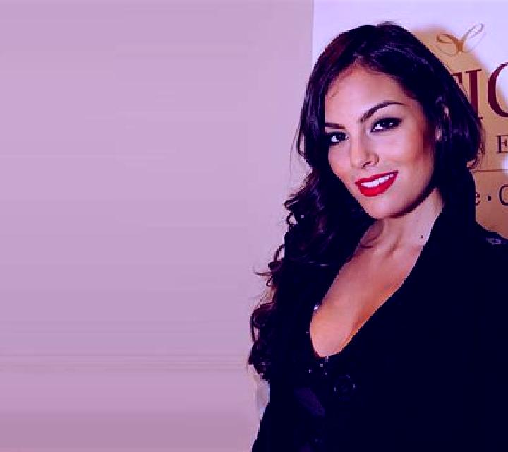 Andrea 3 Bolulla escort