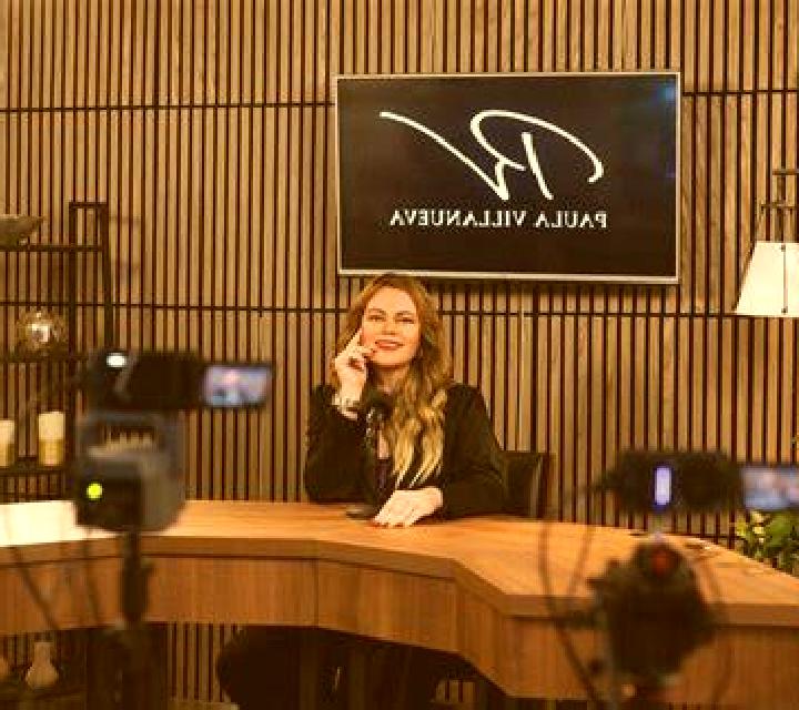 Andrea 3 Cerain escort