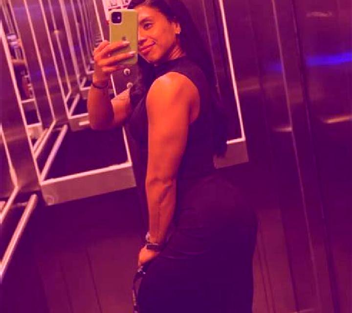 Andrea Borrassa escort