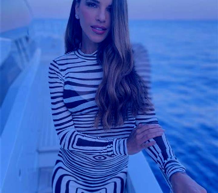 Andrea Cabizuela escort