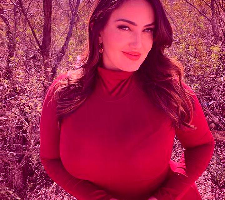 Antonella Leza de Rio Leza escort