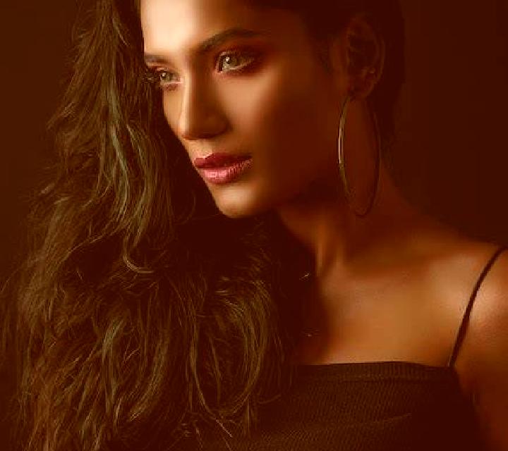Beatriz 3 Tahal escort
