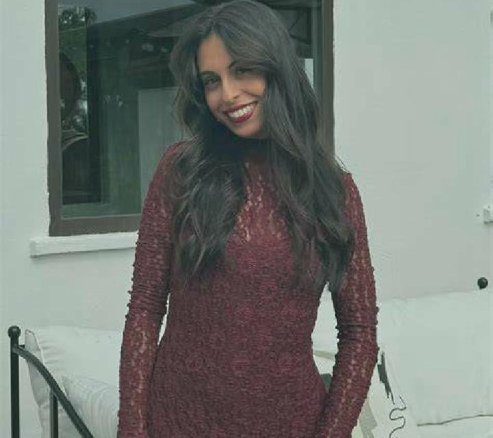 Camila 3 Alia escort