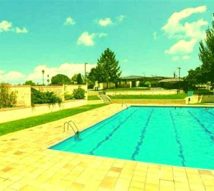 Camila l Armentera escort