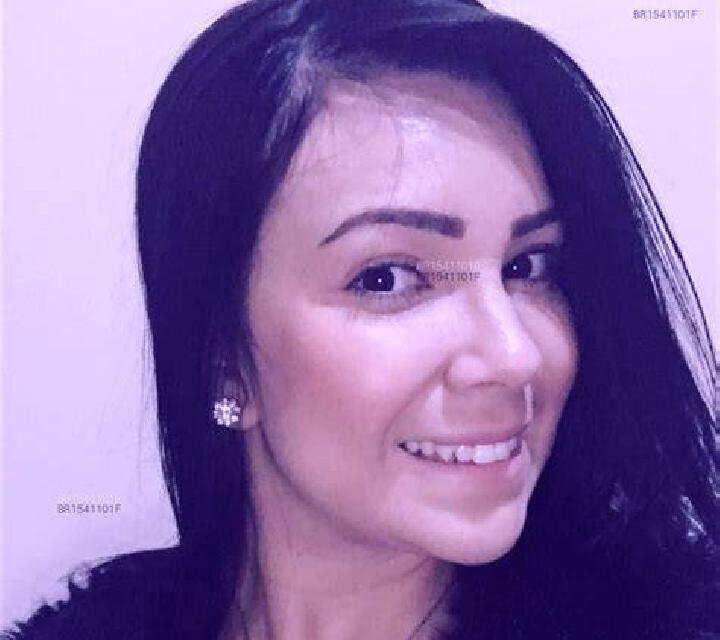 Camila Sanet y Negrals escort