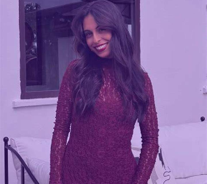 Camila Santa Cruz del Valle escort