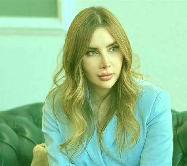 Carla 3 Establiments escort