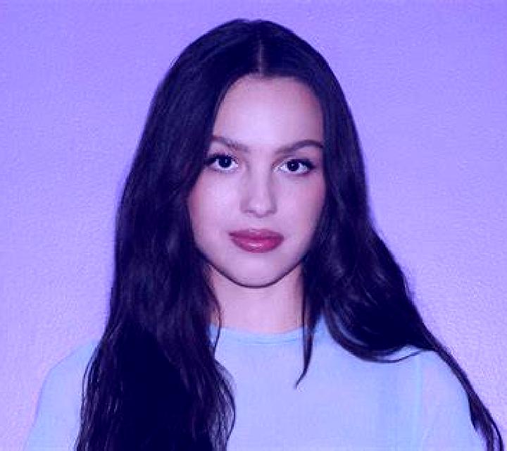 Carla Alovera escort
