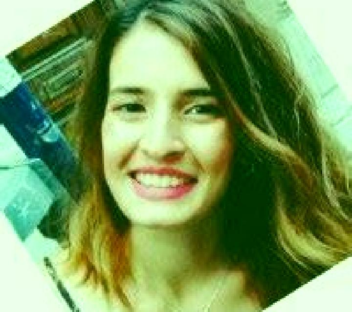 Carla Mengamunoz escort