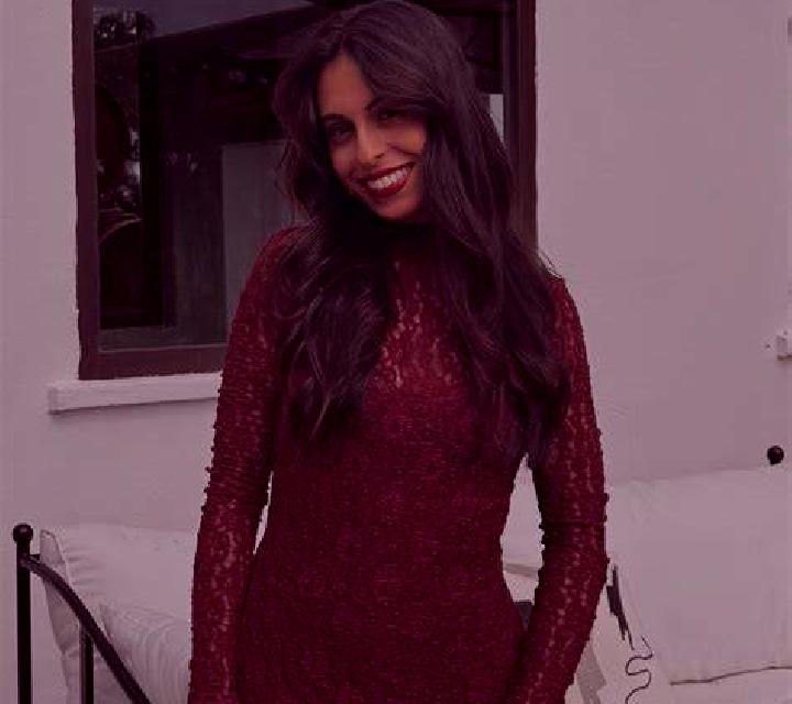 Carmen Narros de Salduena escort