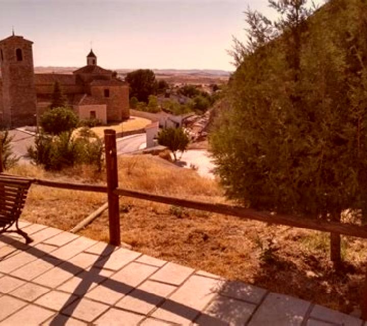 Cayetana Tremp escort