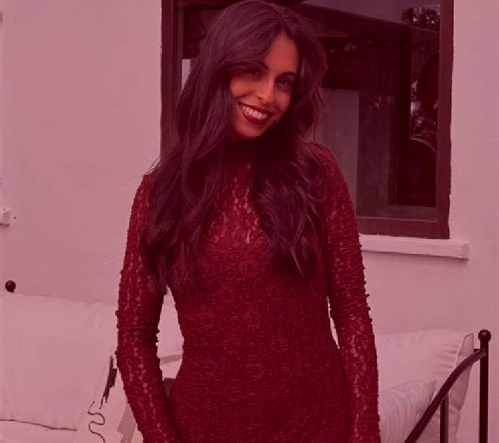 Daniela Carcaixent escort
