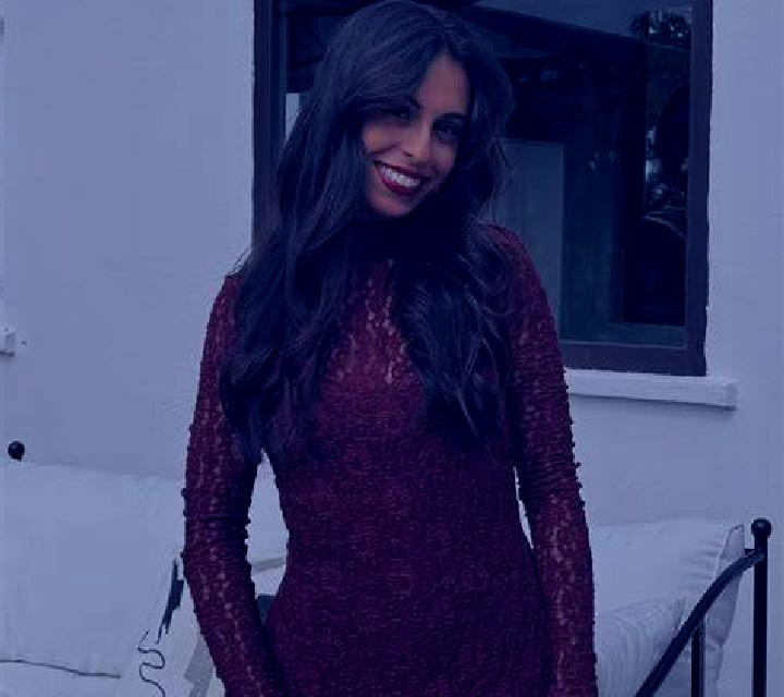 Daniela Iza escort