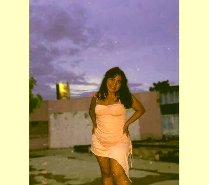 Emilia Alfaro escort