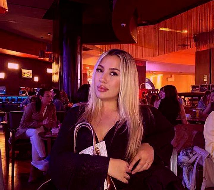 Florencia Torrubia del Castillo escort