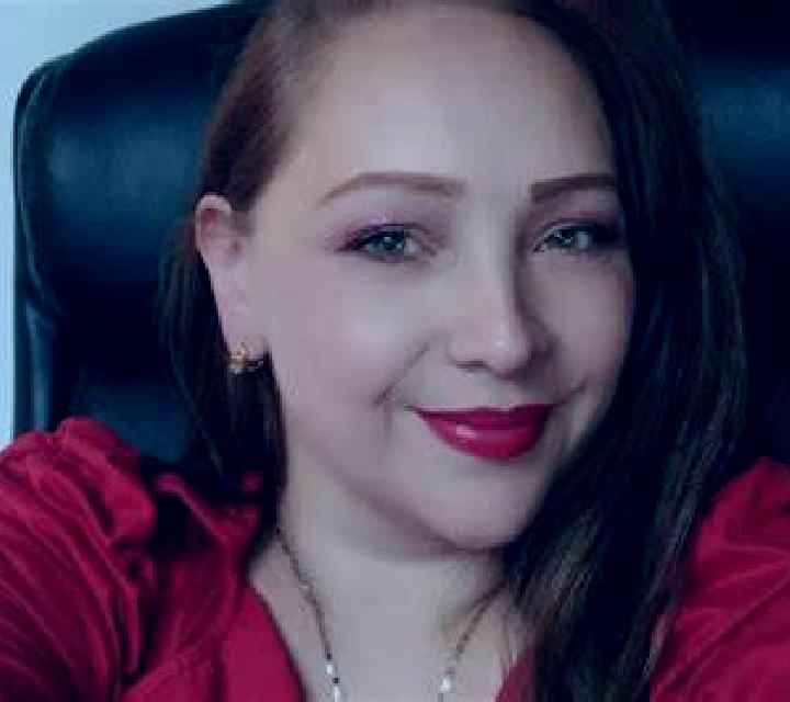 Giulia 2 Don Benito escort