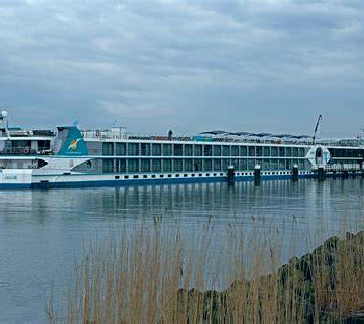Irene 2 l Escala escort