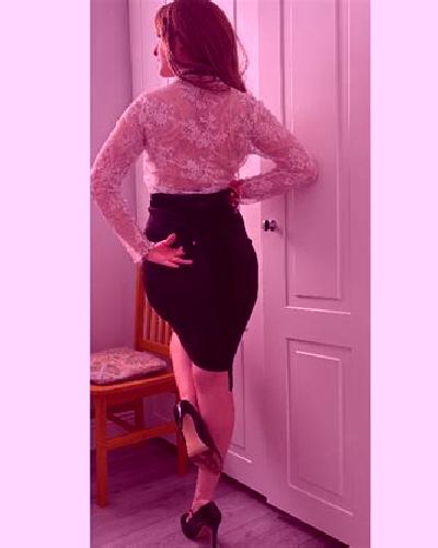 Irene Siruela escort