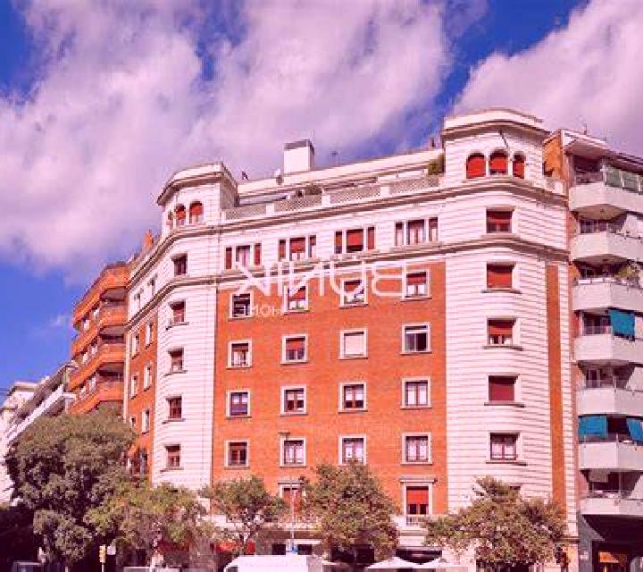Isabela la Nova Esquerra de l Eixample escort