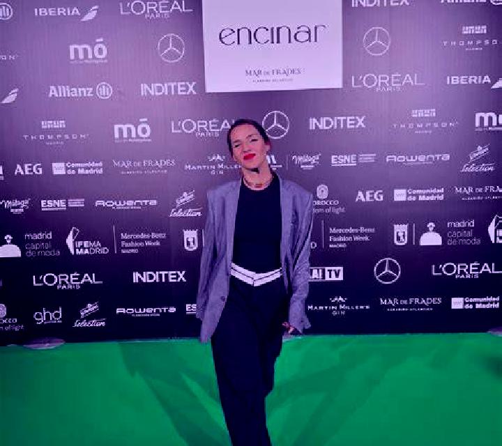 Isabella 3 Mahora escort