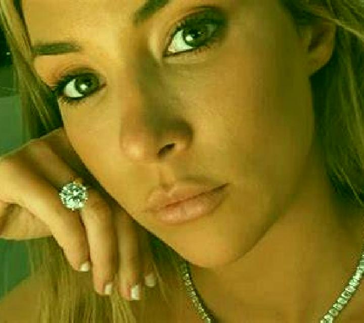 Josefina El Campello escort