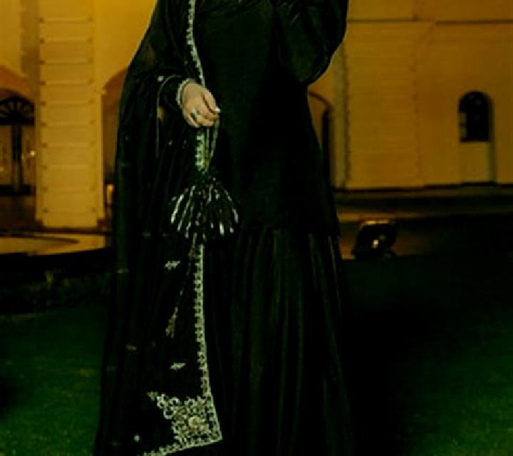 Julia 2 Algimia de Almonacid escort