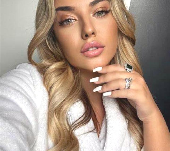 Julia 2 Canada de Benatanduz escort