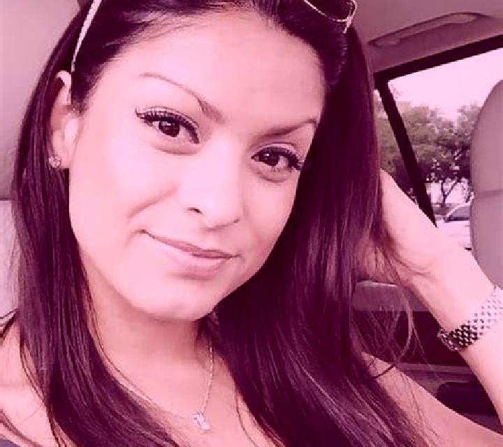 Julia 2 Huerguina escort