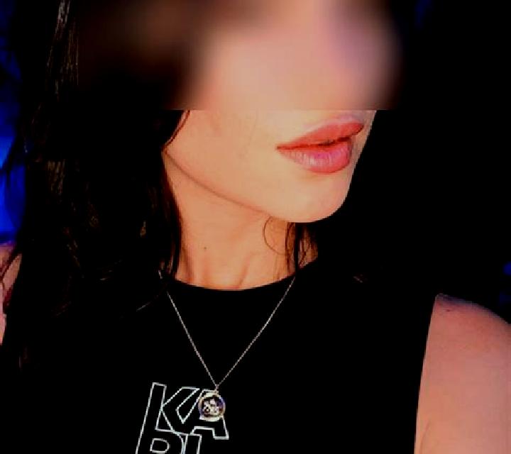 Julia 2 Niguella escort