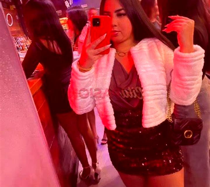 Julia Palencia escort