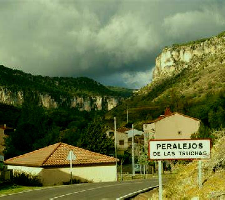 Julia Peralejos de Abajo escort