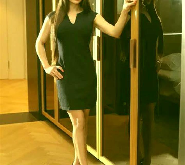 Laia Alcohujate escort
