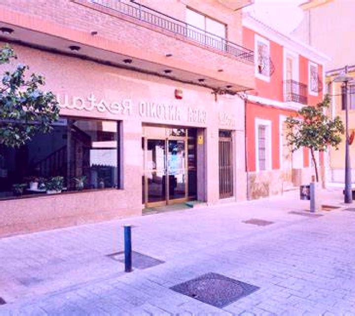 Laia Cantoria escort