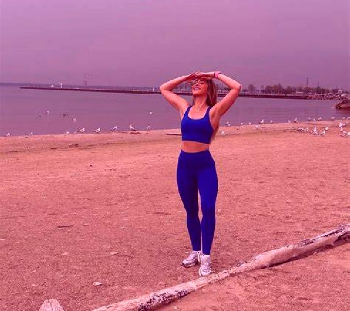 Lola Salinillas de Bureba escort