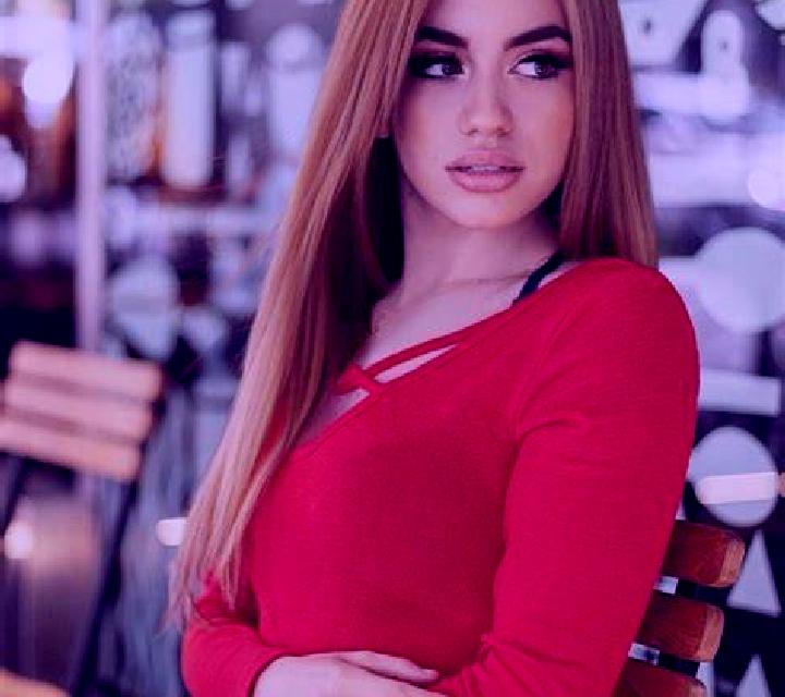 Lorena 2 Bullas escort