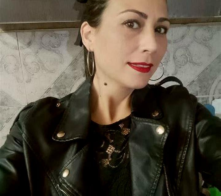 Lorena 2 Fuentealbilla escort