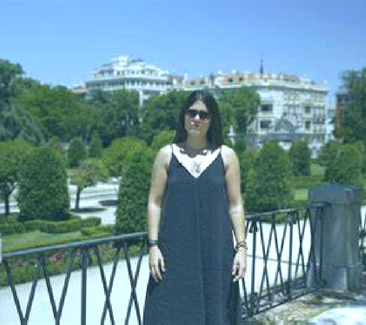 Lorena Alaraz escort