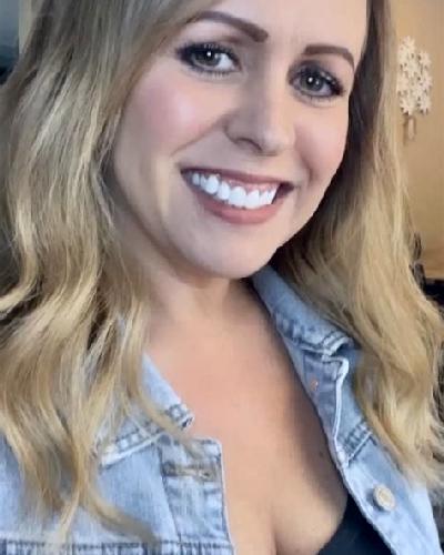 Lucía Alcoroches escort
