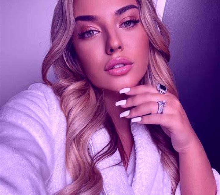 Luna 2 Caleruela escort