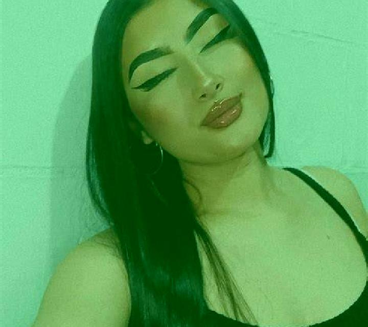 Luna 2 Higuera de Vargas escort