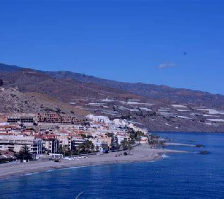 Luna Itero del Castillo escort